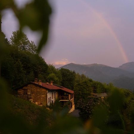 Iduevagamondi - Ospitalita Rurale Famigliare Di Montagna Bed & Breakfast Chiusa di Pesio Екстериор снимка