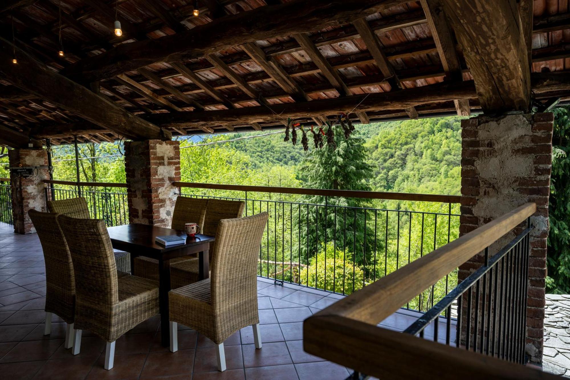 Iduevagamondi - Ospitalita Rurale Famigliare Di Montagna Bed & Breakfast Chiusa di Pesio Екстериор снимка